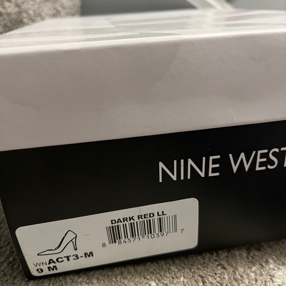 Deep Red Nine West Pumps - Picture 2 of 5